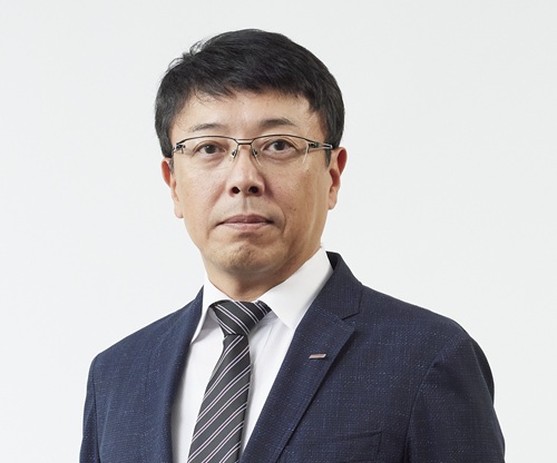 写真：代表取締役社⻑　佐藤 隆明